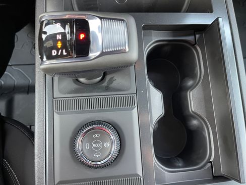 Used 2026 GMC Hummer EV SUV AWD/4WD image 17