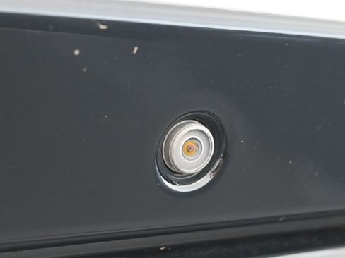 Used 2019 Dodge Challenger SXT image 34