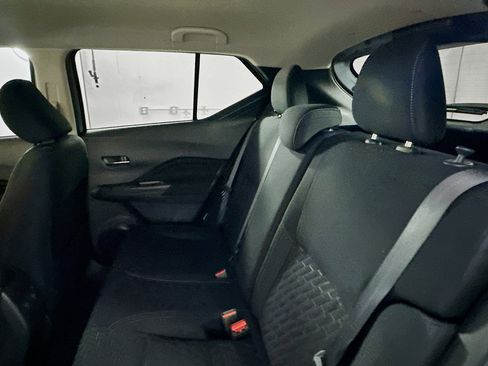 Used 2023 Nissan Kicks SV image 26