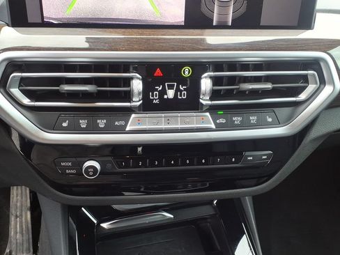 Used 2024 BMW X3 xDrive30i AWD/4WD image 32