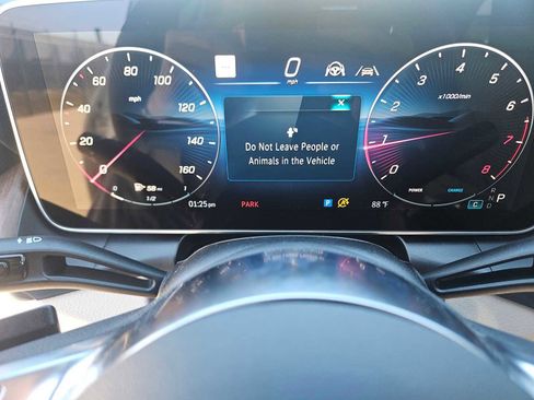 New 2026 Mercedes-Benz GLC 300 image 17