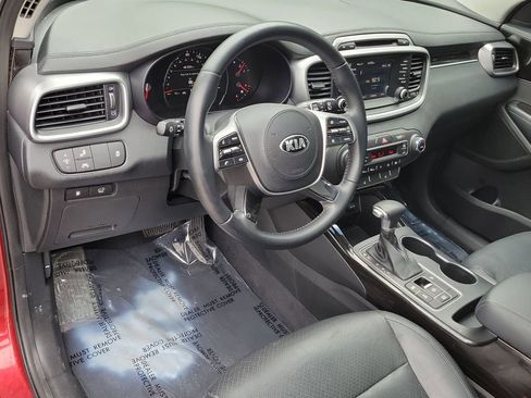 Used 2019 Kia Sorento EX AWD/4WD image 17