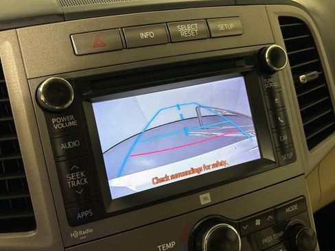 Used 2014 Toyota Venza XLE w/ XLE Premium Package AWD/4WD image 23