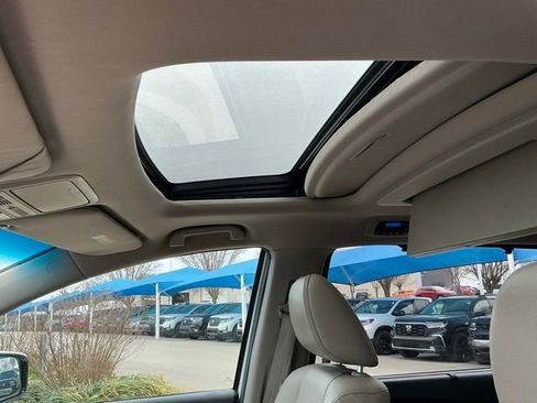 Used 2012 Honda Odyssey Touring image 13