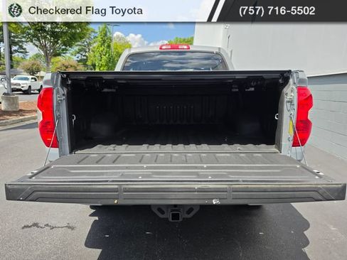 Used 2019 Toyota Tundra Limited w/ Limited Premium Package AWD/4WD image 12