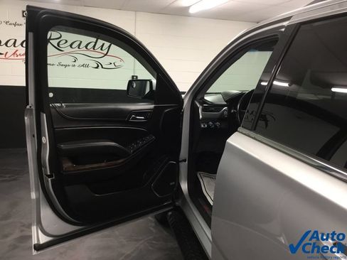 Used 2017 Chevrolet Tahoe LT AWD/4WD image 25