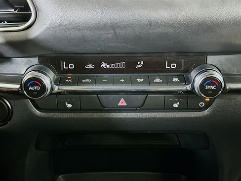 Used 2024 MAZDA CX-30 AWD 2.5 S w/ Premium Package image 24