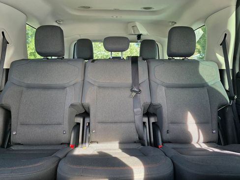 Used 2025 Ford Expedition Active image 21