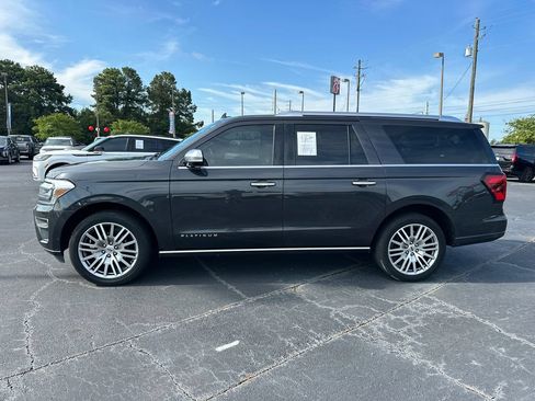 Used 2022 Ford Expedition Max Platinum RWD image 4