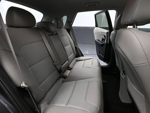 Used 2019 Kia Niro EX FWD image 40