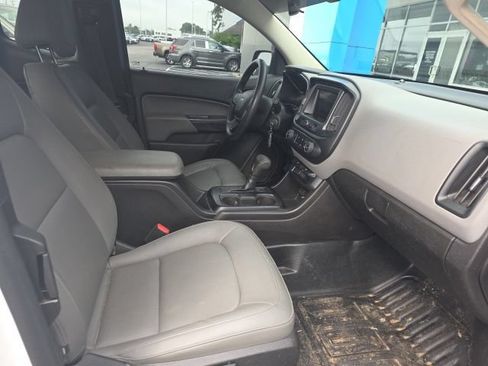 Used 2019 Chevrolet Colorado W/T w/ WT Convenience Package RWD image 5