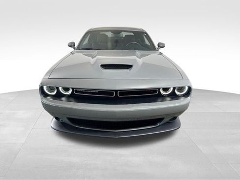 Used 2019 Dodge Challenger R/T RWD image 8