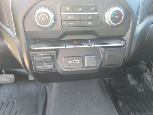 Used 2021 GMC Sierra 1500 4x4 Crew Cab w/ Trailering Package image 17