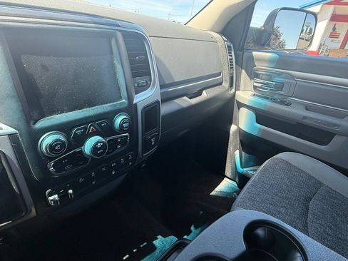 Used 2017 RAM 2500 Big Horn w/ Sport Appearance Group AWD/4WD image 11