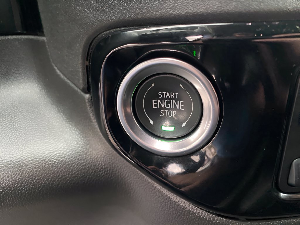 Used 2025 GMC Sierra 1500 SLT AWD/4WD image 20