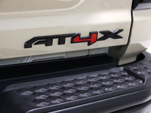 Used 2024 GMC Canyon AT4X w/ AT4X AEV Edition AWD/4WD image 14
