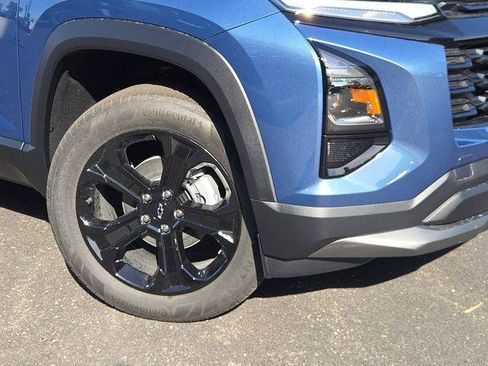 New 2026 Chevrolet Equinox LT w/ Midnight Edition FWD image 4