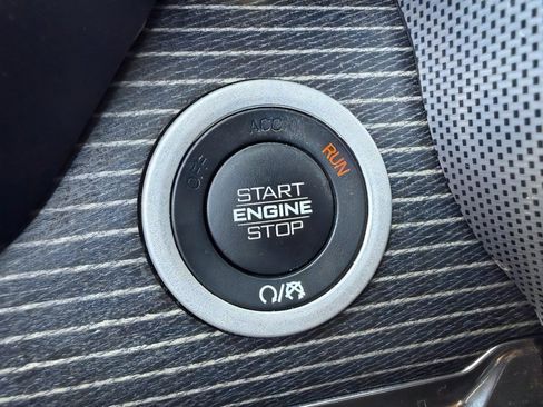 Used 2020 RAM 1500 Limited RWD image 29