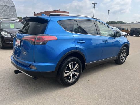 Used 2016 Toyota RAV4 XLE image 8