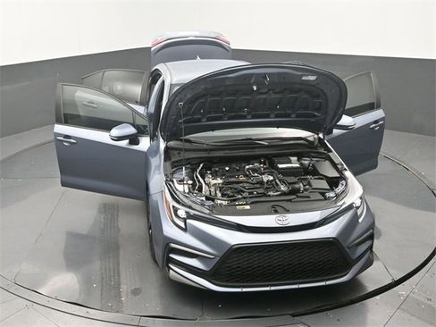 Used 2024 Toyota Corolla SE image 33