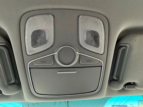 Used 2015 Kia Sorento LX image 30