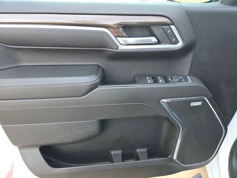 Used 2022 Chevrolet Silverado 1500 RST w/ Redline Edition AWD/4WD image 28