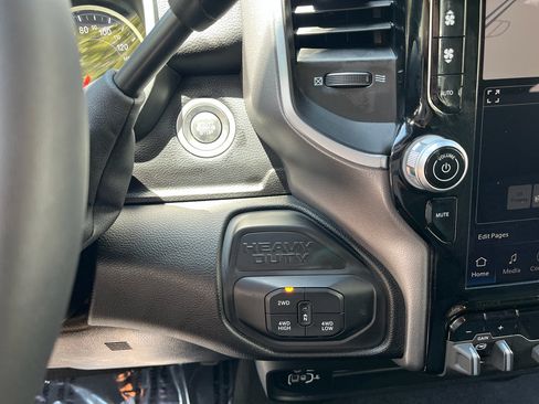 Used 2026 RAM 2500 Big Horn AWD/4WD image 23