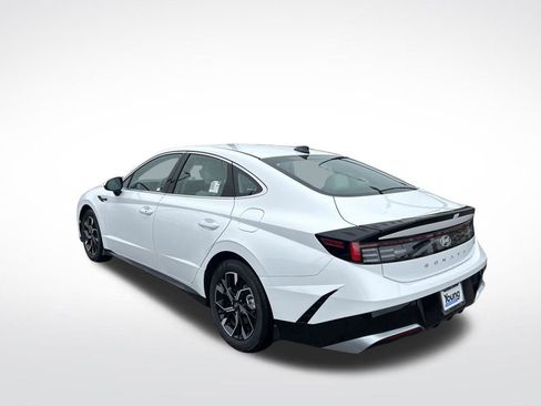 Used 2025 Hyundai Sonata SEL AWD/4WD image 5