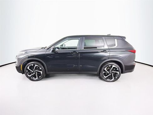 Used 2022 Mitsubishi Outlander ES AWD/4WD image 4