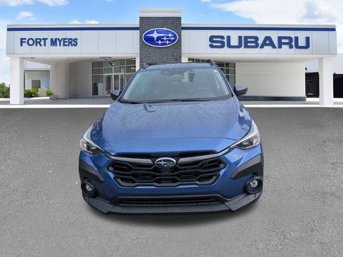 Used 2025 Subaru Crosstrek 2.5i Premium AWD/4WD image 9