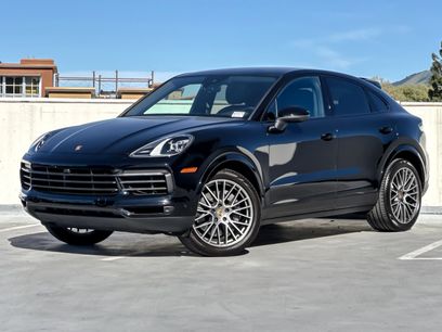 Used 2023 Porsche Cayenne Platinum Edition w/ Towing Package w/o Tow Ball