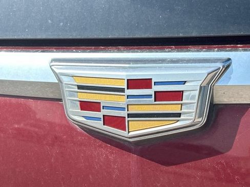 Used 2017 Cadillac Escalade Premium Luxury AWD/4WD image 12