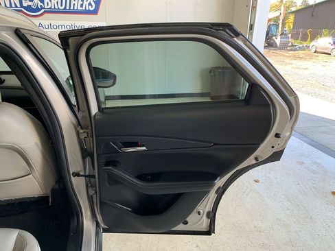 Used 2023 MAZDA CX-30 AWD 2.5 S w/ Preferred Package image 22