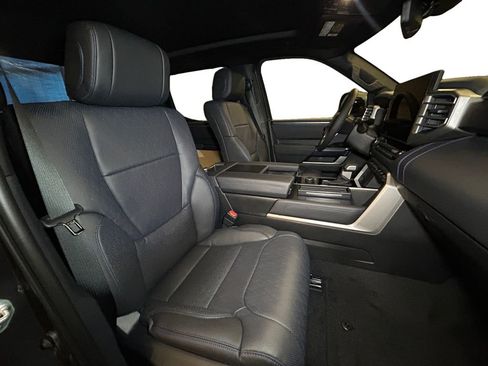 New 2026 Toyota Tundra Platinum AWD/4WD image 15