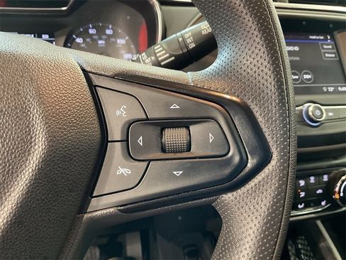 Used 2023 Chevrolet TrailBlazer LT image 24