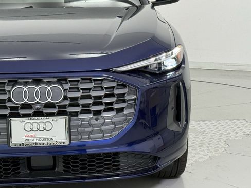 New 2025 Audi Q5 Premium Plus image 9