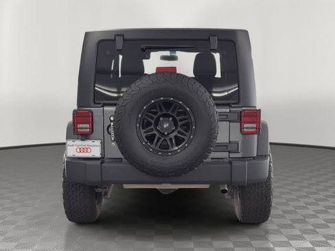 Used 2017 Jeep Wrangler Unlimited Sport w/ Quick Order Package 24S AWD/4WD image 10