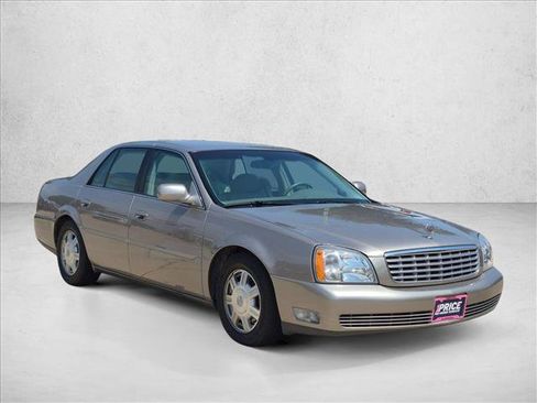 Used 2004 Cadillac De Ville w/ Equipment Group FWD image 3