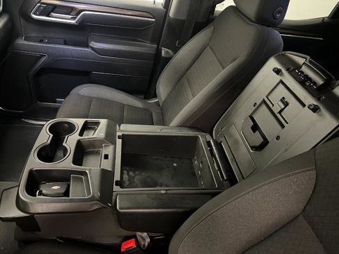 Used 2025 Chevrolet Silverado 1500 LT image 30