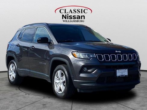Used 2022 Jeep Compass Latitude w/ Sun and Sound Group image 1