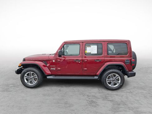 Used 2021 Jeep Wrangler Unlimited Sahara image 2