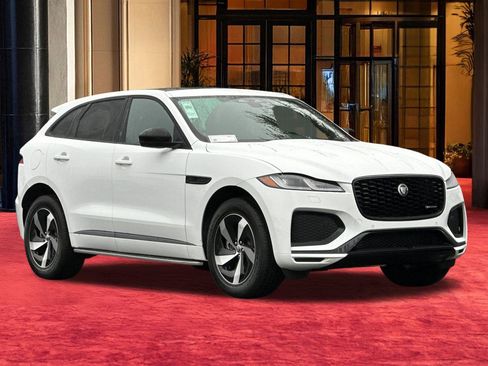 New 2025 Jaguar F-PACE R-Dynamic S image 8