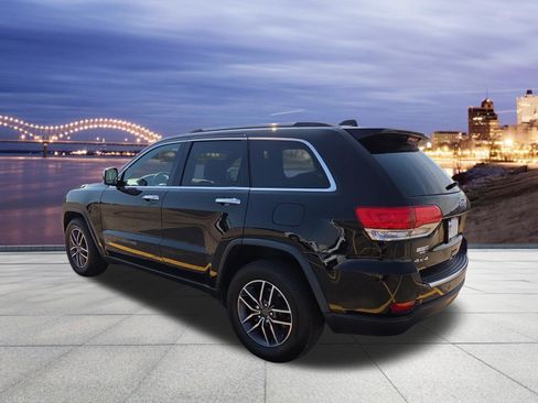 Used 2019 Jeep Grand Cherokee Limited AWD/4WD image 3