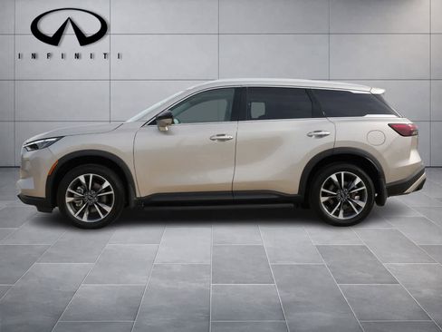 Certified 2024 INFINITI QX60 Luxe FWD image 2
