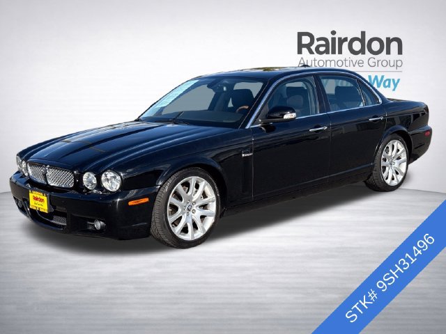 Used 2009 Jaguar XJ8 RWD image 3