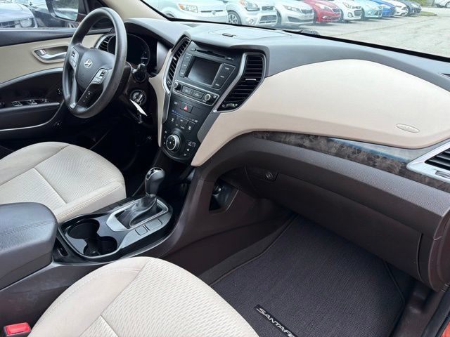 Used 2017 Hyundai Santa Fe Sport FWD image 27