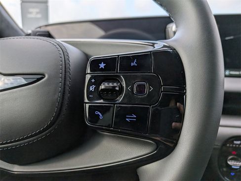 New 2026 Genesis G90 3.5T Prestige image 15