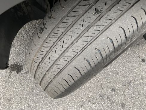 Used 2024 Chevrolet TrailBlazer LT w/ LT Cold Weather Package image 12