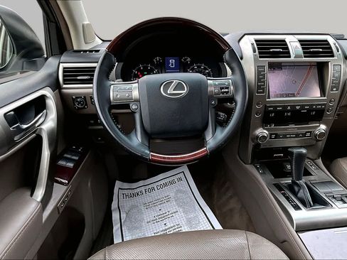 Used 2015 Lexus GX 460 w/ Premium Package AWD/4WD image 8