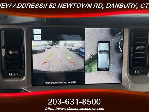 Used 2024 Ford Bronco Outer Banks w/ Sasquatch Package AWD/4WD image 23